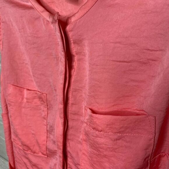 H&M Maternity Top - Picture 3 of 5